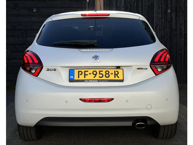 Foto 3 van Peugeot 208 1.2 PureTech GT-line 2017 JBL-SPEAKERS/PANODAK/PARELMOER