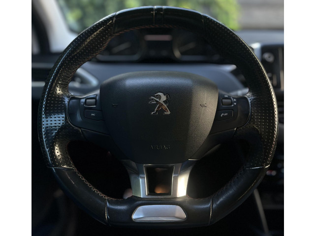 Peugeot 208 1.2 PureTech GT-line 2017 JBL-SPEAKERS/PANODAK/PARELMOER