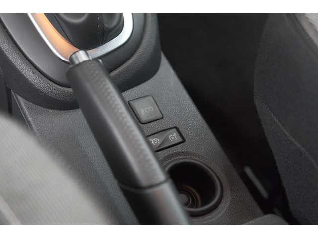 Foto 9 van Renault Captur TCe 120 EDC Intens | Camera | Navigatie |  Parkeersensoren | Climate Control