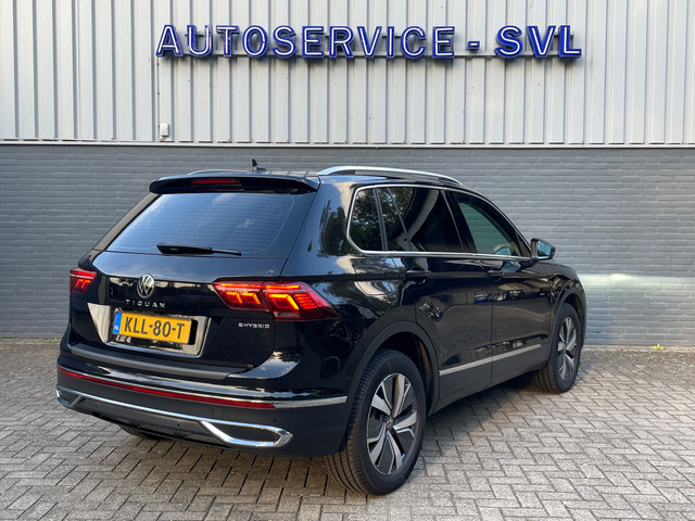 Foto 10 van Volkswagen Tiguan 1.4 TSI eHybrid Elegance - Trekhaak - Pano - 360gr - Dodehoekassistent etc etc.