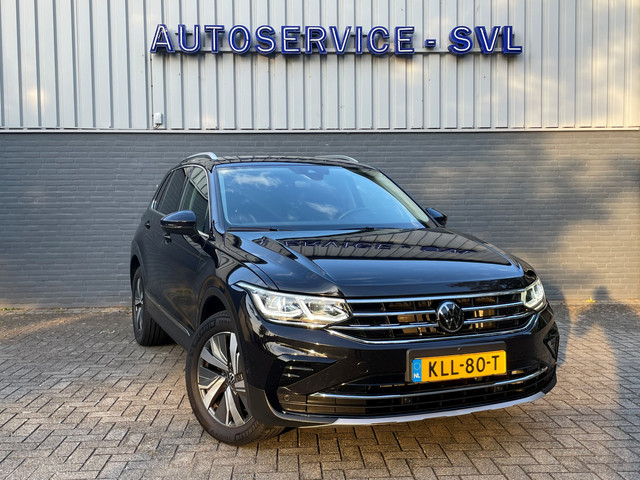 Foto 4 van Volkswagen Tiguan 1.4 TSI eHybrid Elegance - Trekhaak - Pano - 360gr - Dodehoekassistent etc etc.