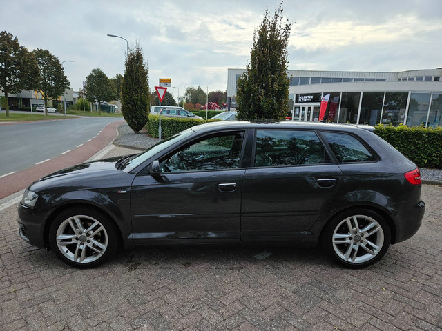 Foto 5 van Audi A3 Sportback 1.4 TFSI Ambition Pro Line S