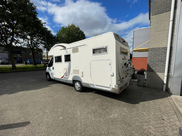 Foto 6 van Fiat Ducato 2.3 JTD Camper Roller T Line Garage S (2013)