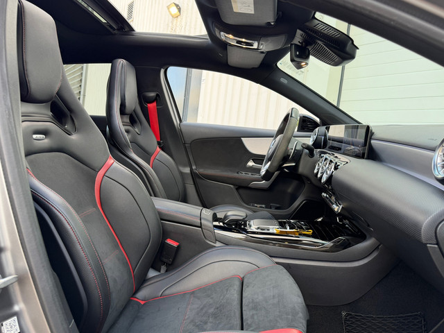 Foto 9 van Mercedes-Benz A-klasse AMG 45 S 4MATIC+ Pano|Memory|Carplay|421PK|Driver's Package|Hud
