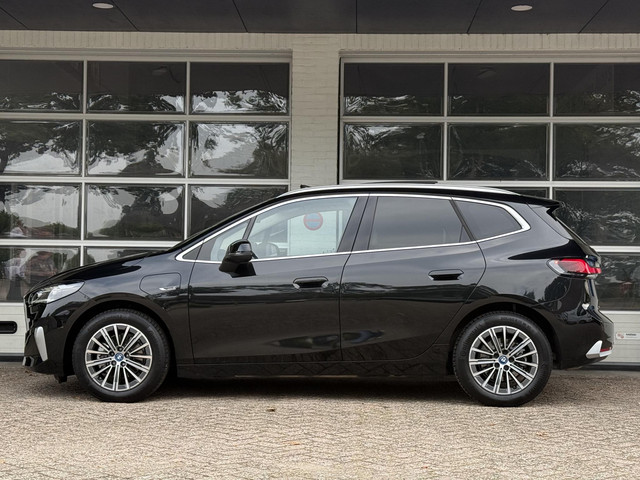 Foto 4 van BMW 2-serie Active Tourer 225e xDrive Luxury Line | PANORAMA | LEDER | SPORTSSTOELEN | CAMERA | DRIV