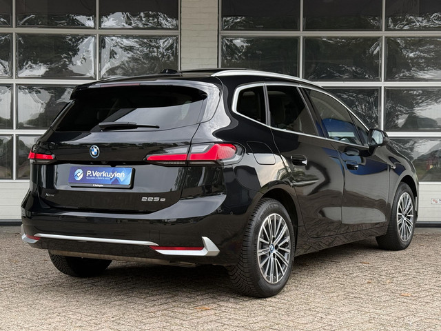 Foto 9 van BMW 2-serie Active Tourer 225e xDrive Luxury Line | PANORAMA | LEDER | SPORTSSTOELEN | CAMERA | DRIV