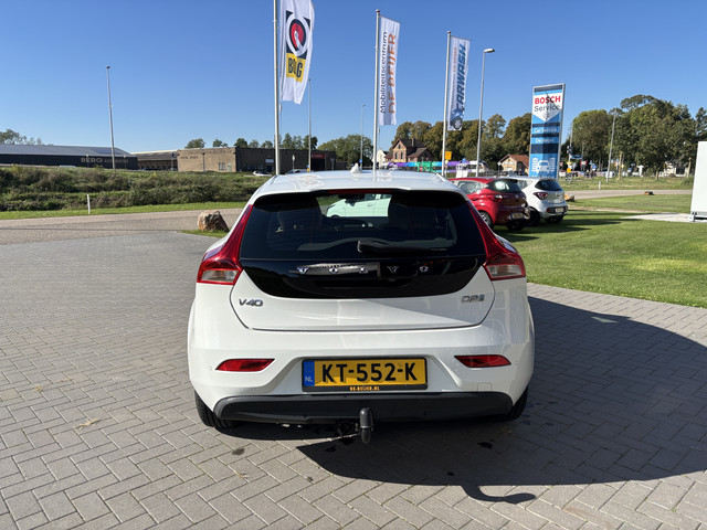 Foto 8 van Volvo V40 2.0 D2 Nordic+ Camera I Trekhaak I Airco