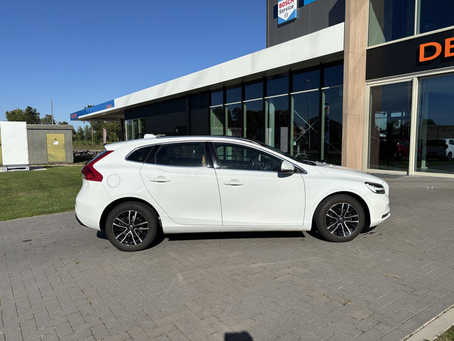 Foto 6 van Volvo V40 2.0 D2 Nordic+ Camera I Trekhaak I Airco