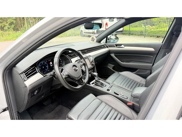 Foto 8 van Volkswagen Passat 1.4 TSI GTE 218PK Panoramadak Virtual Display Leer Navi Led-Xenon 360"Camera
