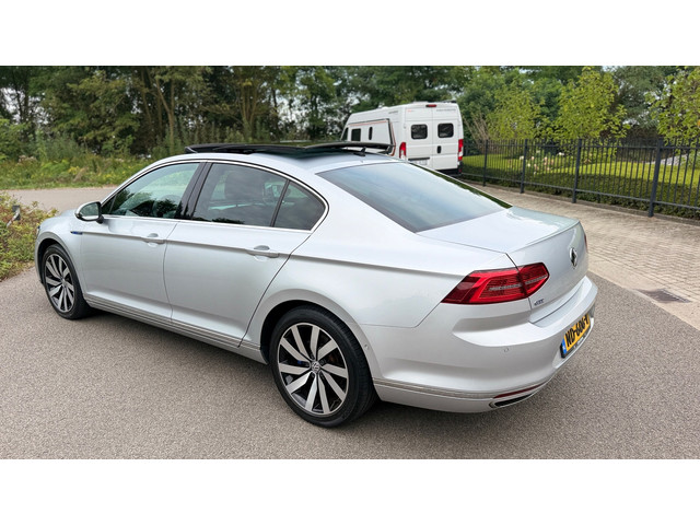 Foto 5 van Volkswagen Passat 1.4 TSI GTE 218PK Panoramadak Virtual Display Leer Navi Led-Xenon 360"Camera
