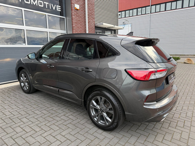 Foto 9 van Ford KUGA 2.5 PHEV ST-Line LED Camera Carplay Lane Trekhaak