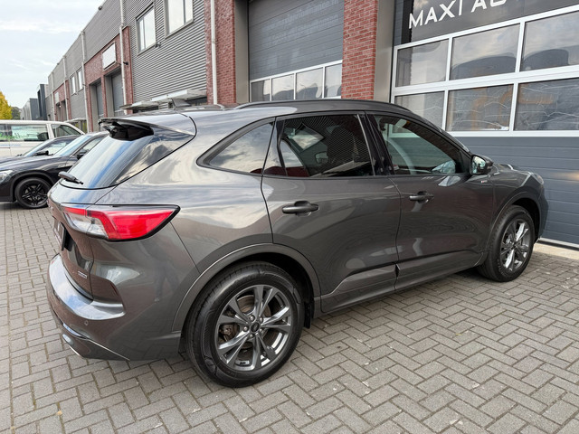 Foto 7 van Ford KUGA 2.5 PHEV ST-Line LED Camera Carplay Lane Trekhaak