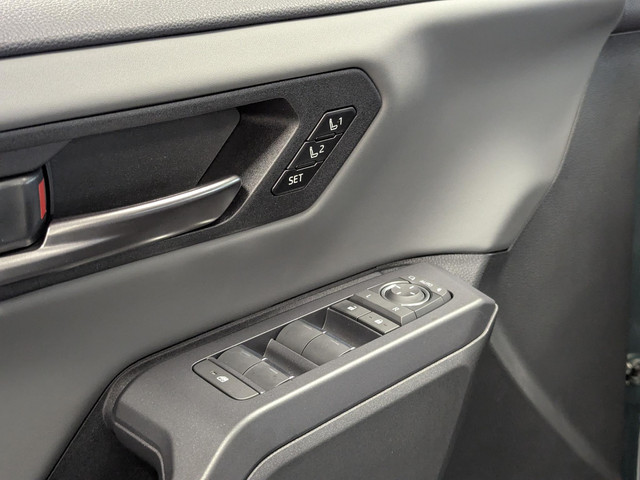 Foto 4 van Toyota RAV4 2.5 Plug-in Hybrid 270 Executive | JBL | HUD | Stoel- Stuurverwarming | Elek. kofferklep