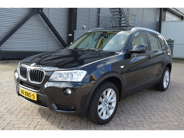 Foto 10 van BMW X3 XDrive20i High Executive bj12 airco elec pak
