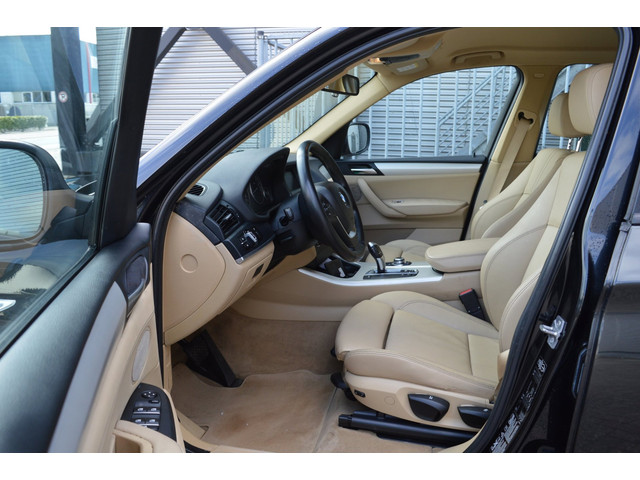 Foto 4 van BMW X3 XDrive20i High Executive bj12 airco elec pak
