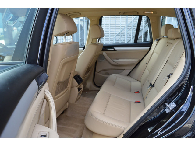Foto 3 van BMW X3 XDrive20i High Executive bj12 airco elec pak