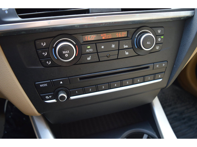 Foto 2 van BMW X3 XDrive20i High Executive bj12 airco elec pak