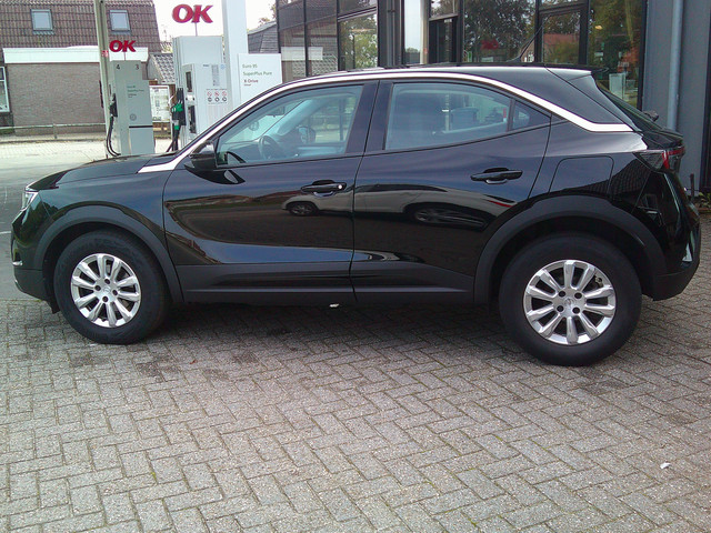 Opel Mokka 1.2 Edition Staat in De Krim (bj 2022)