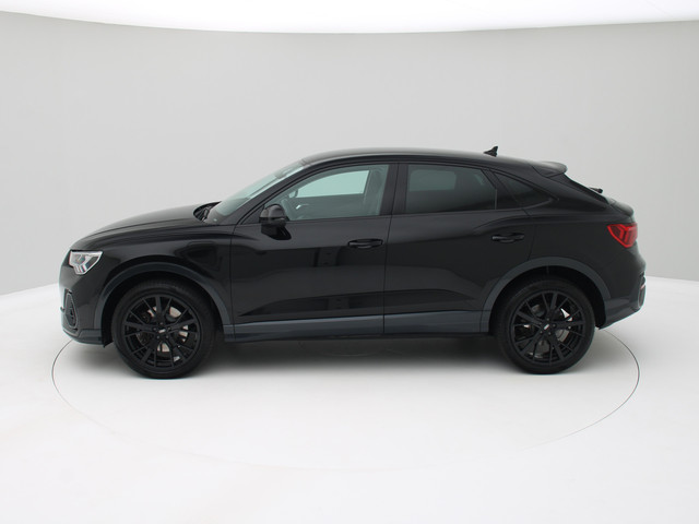 Foto 2 van Audi Q3 Sportback 45 TFSI e Edition Camera, ACC, Carplay, Stoelverwarming