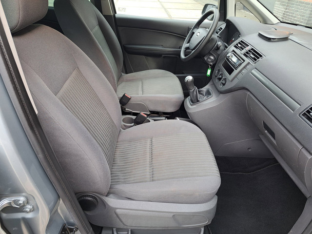 Foto 6 van Ford Focus C-Max 1.6-16V AMBIANCE 5 DEURS NIEUWSTAAT NIEUWE APK MET GROTE BEURT