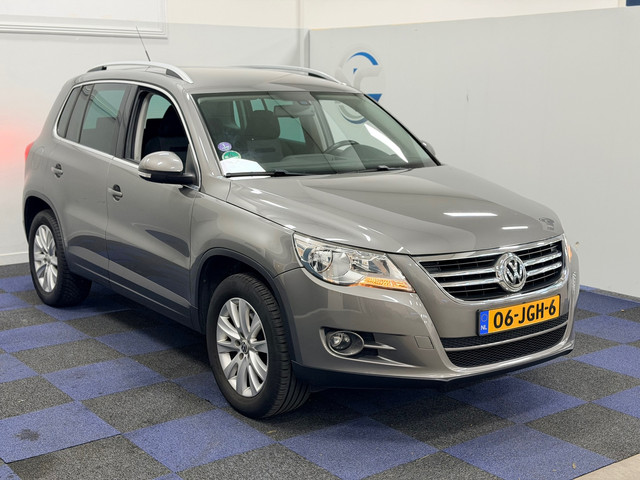 Foto 4 van Volkswagen Tiguan 1.4 TSI Sport&Style 4Motion / NETTE AUTO / DEALER ONDERHOUDEN / NAP