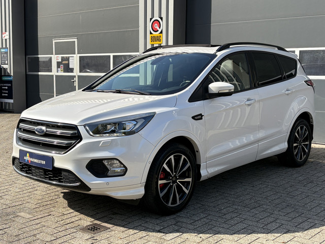 Foto 8 van Ford Kuga 1.5 EcoBoost ST Line | Pano | Schuifdak | Sony | Camera | Carplay/Android | Alcantara | In