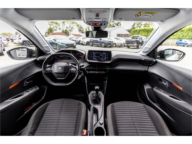Foto 3 van Peugeot 208 1.2 PureTech Active Pack | Cruise | Carplay | NL Auto