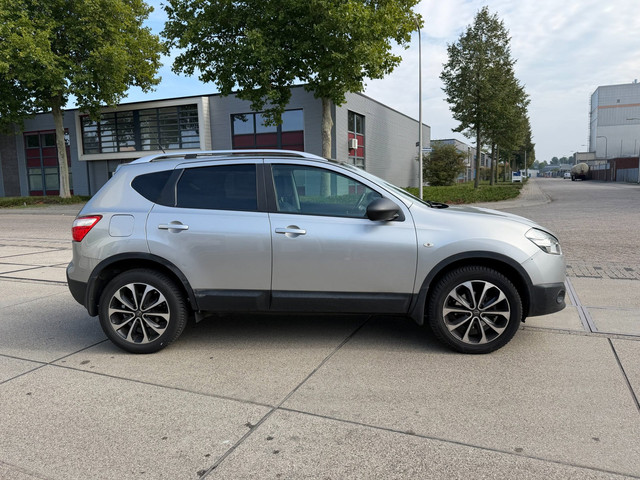 Foto 5 van Nissan Qashqai 2.0 Connect Edition 1e. Eigenaar Pano/Navi/Camera/PDC