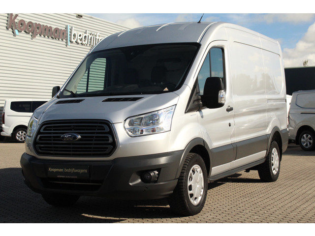 Ford Transit 330 2.0TDCI 131pk L2H2 Trend | Camera | Trekhaak | Navi | Cruise | Lease 278,- p/m