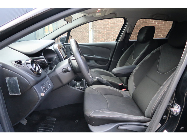 Foto 8 van Renault Clio Estate 1.5 dCi Ecoleader Zen *Rijklaarprijs