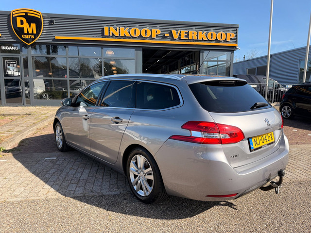 Foto 8 van Peugeot 308 SW 1.2 PureTech | Automaat | Pano | Camera |