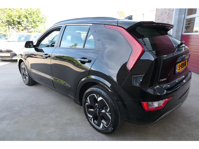Foto 9 van Kia Niro EV DynamicLine 64.8 kWh, Mooi !!, SOH 100 %, Camera, PDC, Rijklaarprijs incl. garantie.