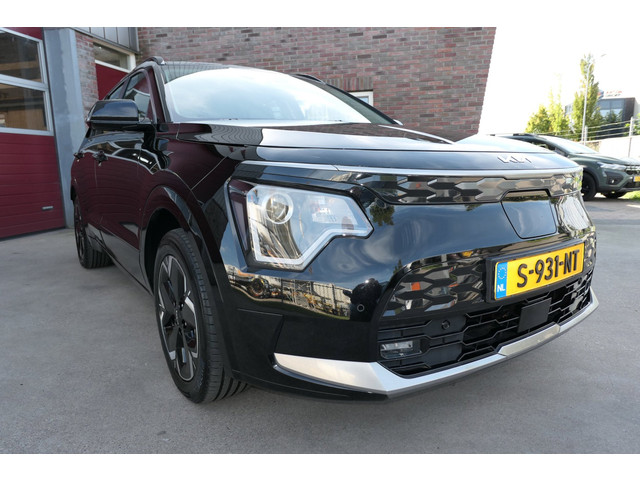 Foto 5 van Kia Niro EV DynamicLine 64.8 kWh, Mooi !!, SOH 100 %, Camera, PDC, Rijklaarprijs incl. garantie.