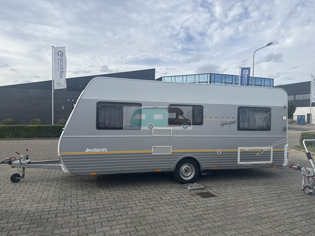 Foto 7 van Dethleffs camper Lifestyle 510 DB vol optie's (bj 2009)