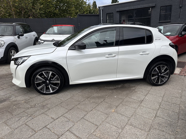 Foto 4 van Peugeot 208 1.2 PureTech GT-Line|101pk|Navi