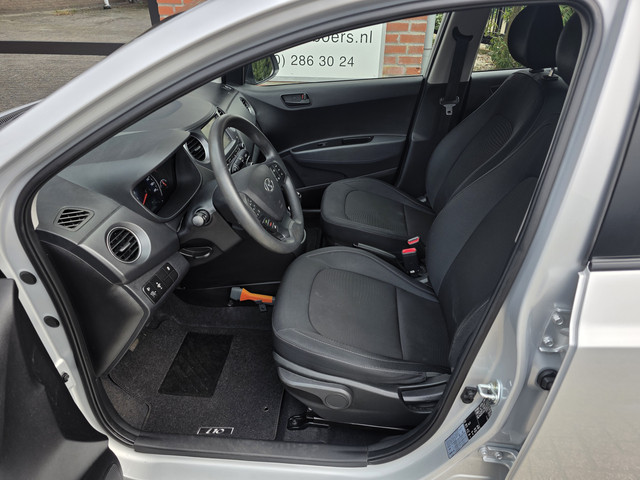 Foto 2 van Hyundai i10 1.0i Comfort | Navigatie | Cruise | (bj 2019)