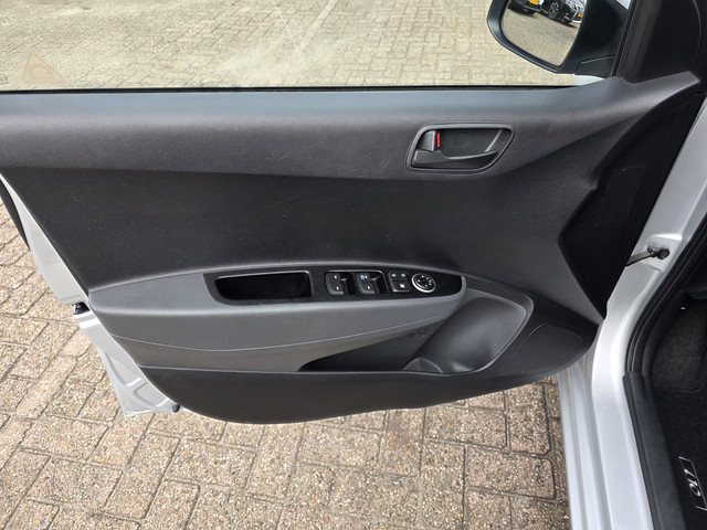 Hyundai i10 1.0i Comfort | Navigatie | Cruise | (bj 2019)