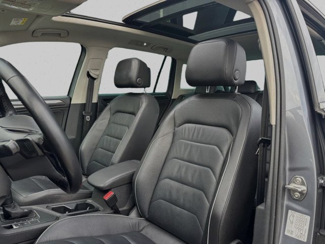 Foto 5 van Volkswagen Tiguan 1.5 TSI ACT Highline Business R(Goed OnderH, Panorama, Head-up, Navi, 360 Camera,