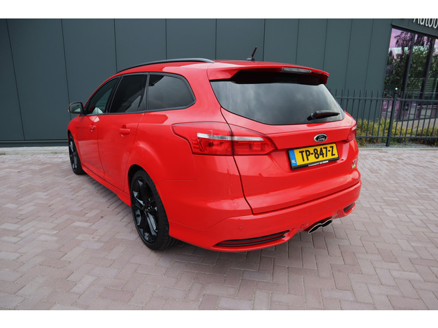 Foto 8 van Ford FOCUS Wagon 2.0 ST Mountune Leder Navigatie Camera Sony  Mountune Tuning