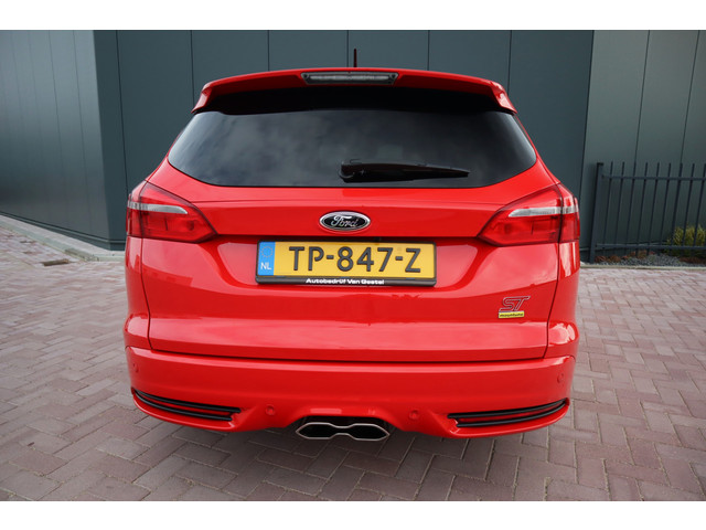 Foto 9 van Ford FOCUS Wagon 2.0 ST Mountune Leder Navigatie Camera Sony  Mountune Tuning