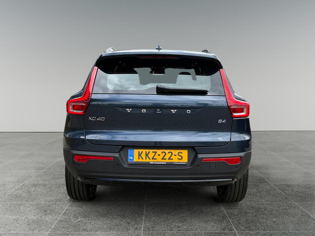 Foto 5 van Volvo XC40 2.0 B4 Plus Dark l Schuif/Kantel dak l