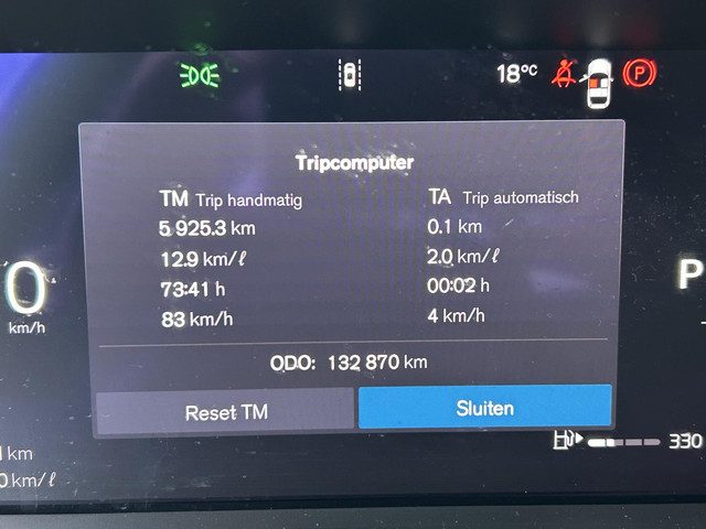 Foto 6 van Volvo XC40 2.0 B4 Plus Dark 360 camera / Harman Kardon/ 2 elektrische stoelen / intellisafe / climat