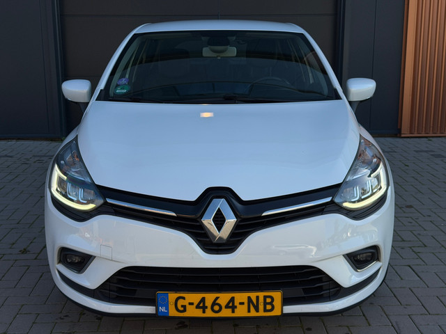 Foto 10 van Renault Clio 0.9 TCe Limited|100% Onderhouden|Pearl White|Stoelverwarming|Parkeersensoren|Keyless|Na