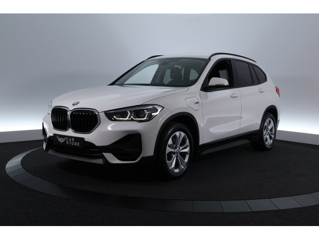 Foto 2 van BMW X1 xDrive25e eDrive Edition |CAMERA|HEAD UP|ST VWM|LED|TREKHAAK|CLIMA