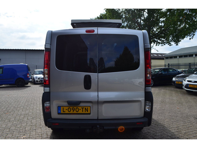 Foto 8 van Opel VIVARO | Automaat | Camper | Trekhaak | Airco