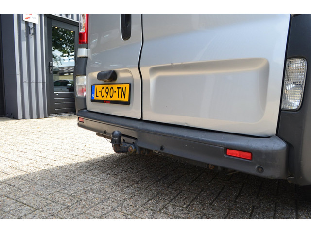 Foto 5 van Opel VIVARO | Automaat | Camper | Trekhaak | Airco