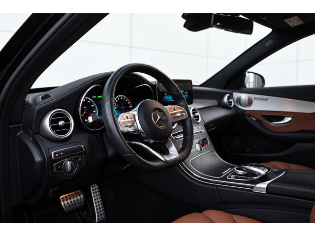 Foto 5 van Mercedes-Benz C-klasse 300 e 4MATIC AMG Line Burmester/Led/Leer/Carplay