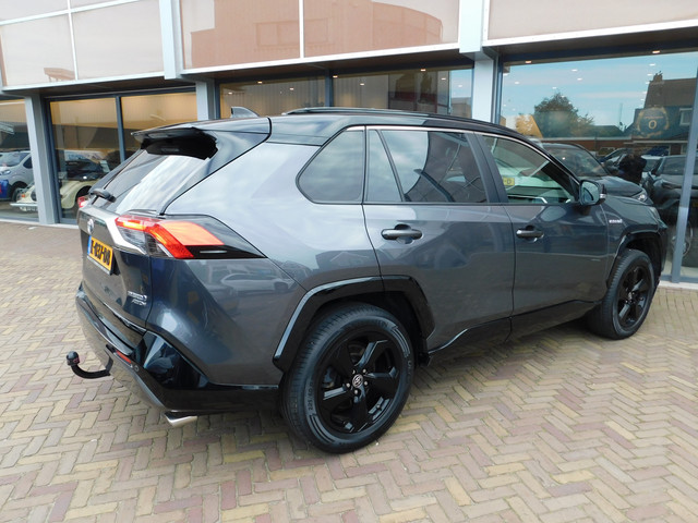 Foto 8 van Toyota RAV4 2.5 Hybrid AWD Bi-Tone | Trekhaak | Innovation Pack