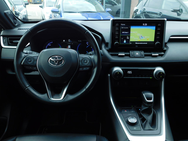 Foto 10 van Toyota RAV4 2.5 Hybrid AWD Bi-Tone | Trekhaak | Innovation Pack