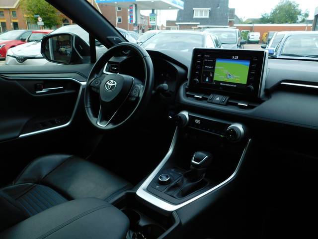 Toyota RAV4 2.5 Hybrid AWD Bi-Tone | Trekhaak | Innovation Pack